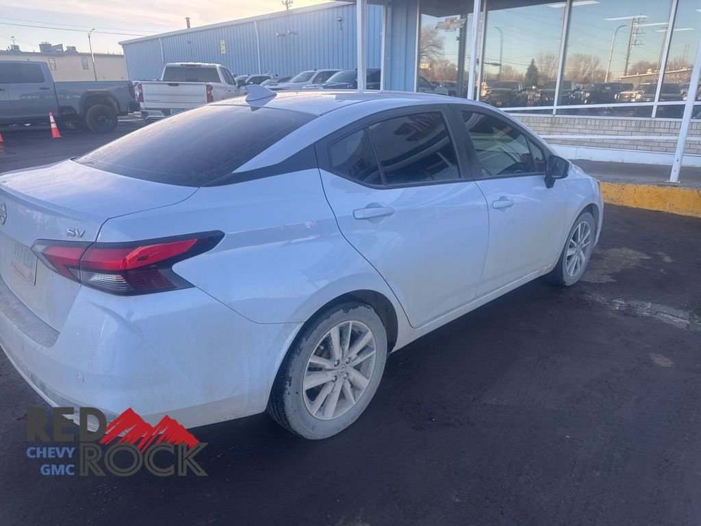 Used 2024 Nissan Versa SV image 6