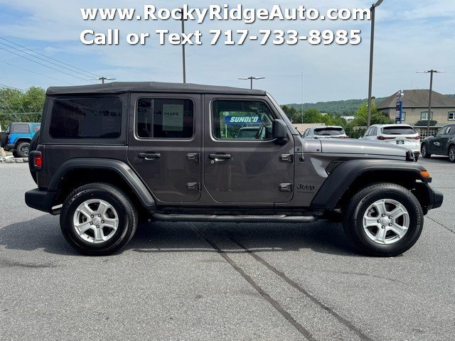 Used 2022 Jeep Wrangler Unlimited Sport AWD/4WD image 8