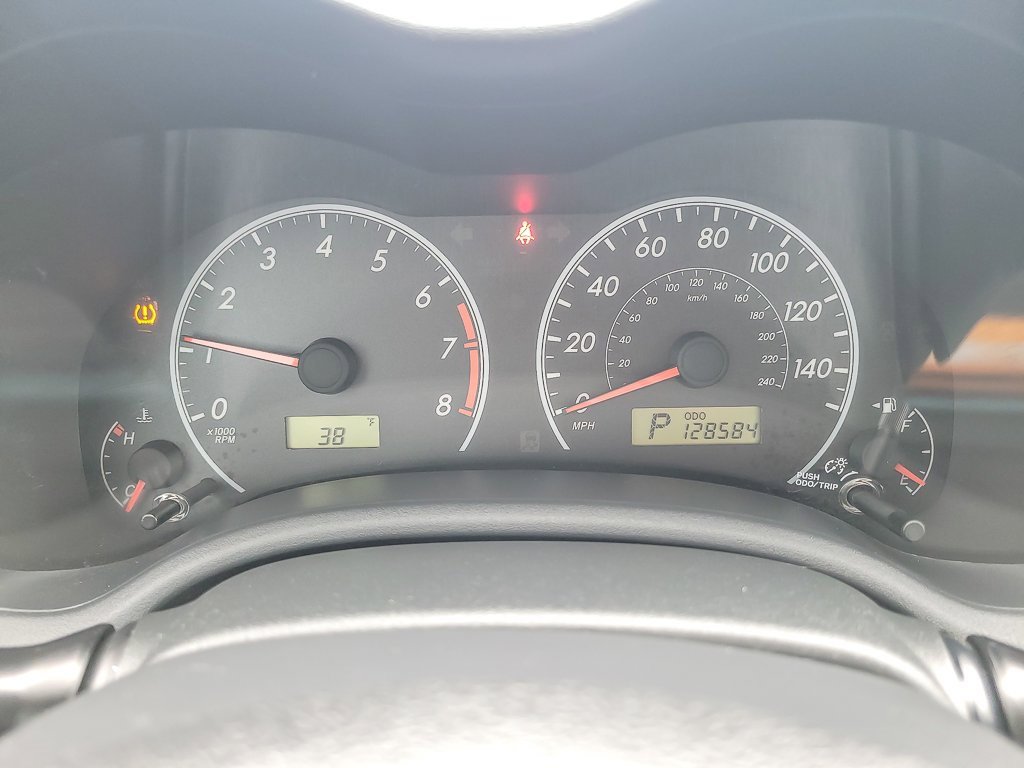 Used 2012 Toyota Corolla LE image 10