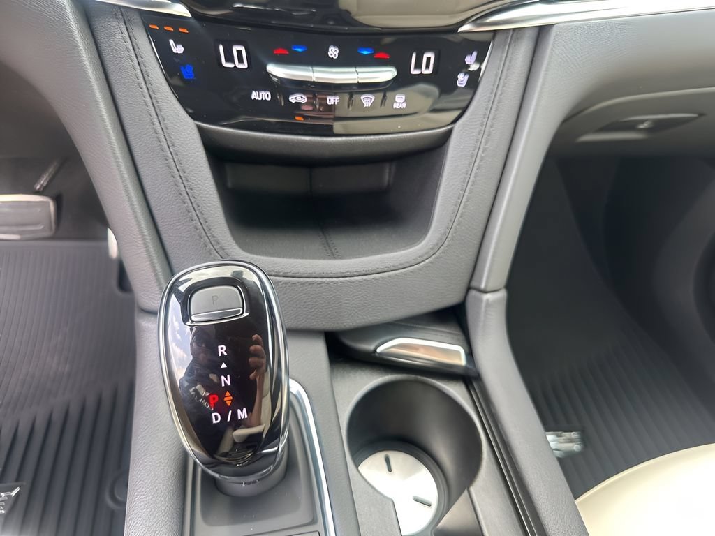 New 2025 Cadillac XT6 Sport w/ Technology Package AWD/4WD image 33