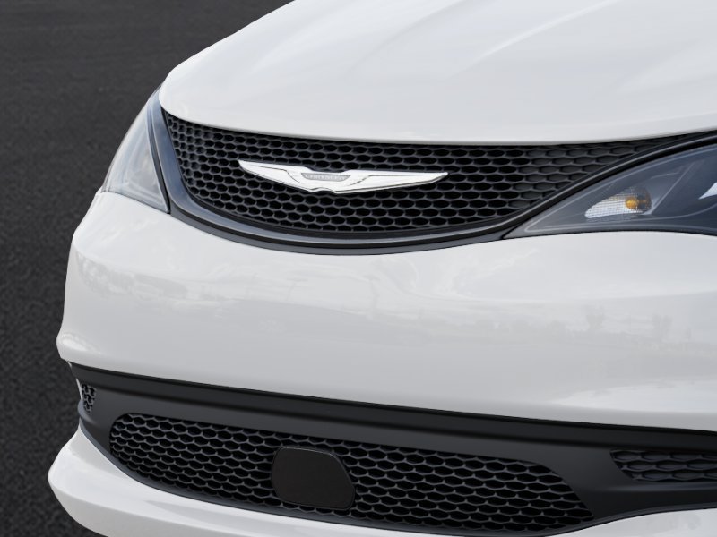 New 2027 Chrysler Pacifica LX FWD image 11