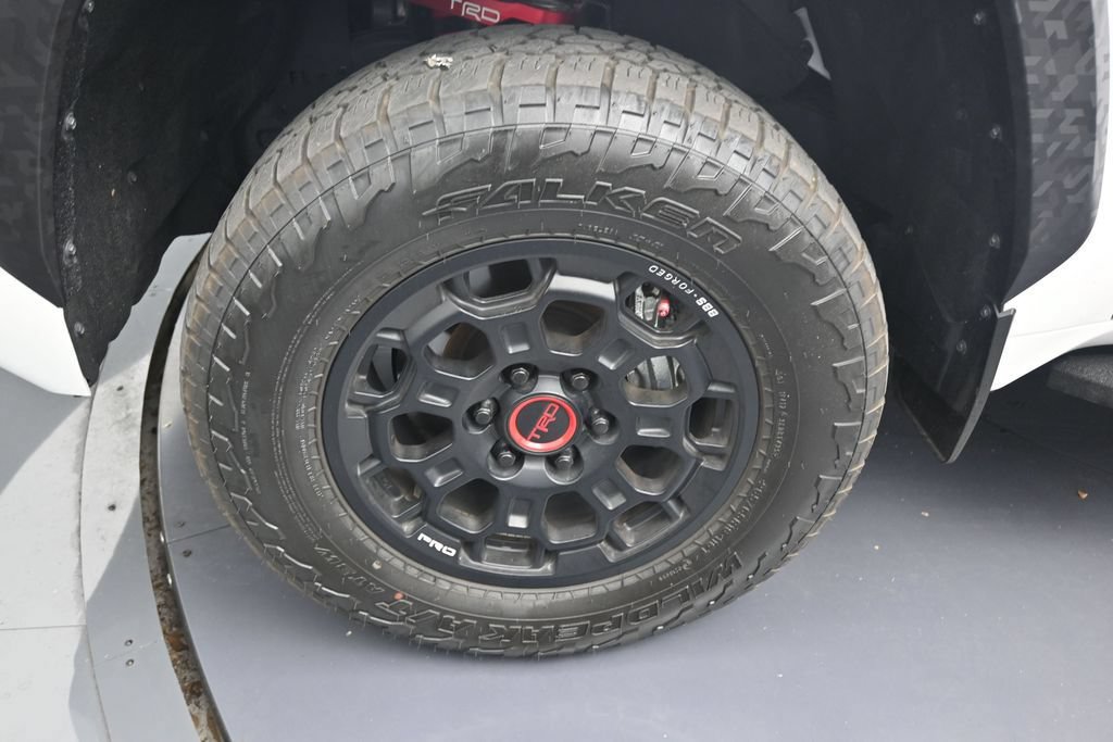 Used 2025 Toyota Tundra TRD Pro AWD/4WD image 9