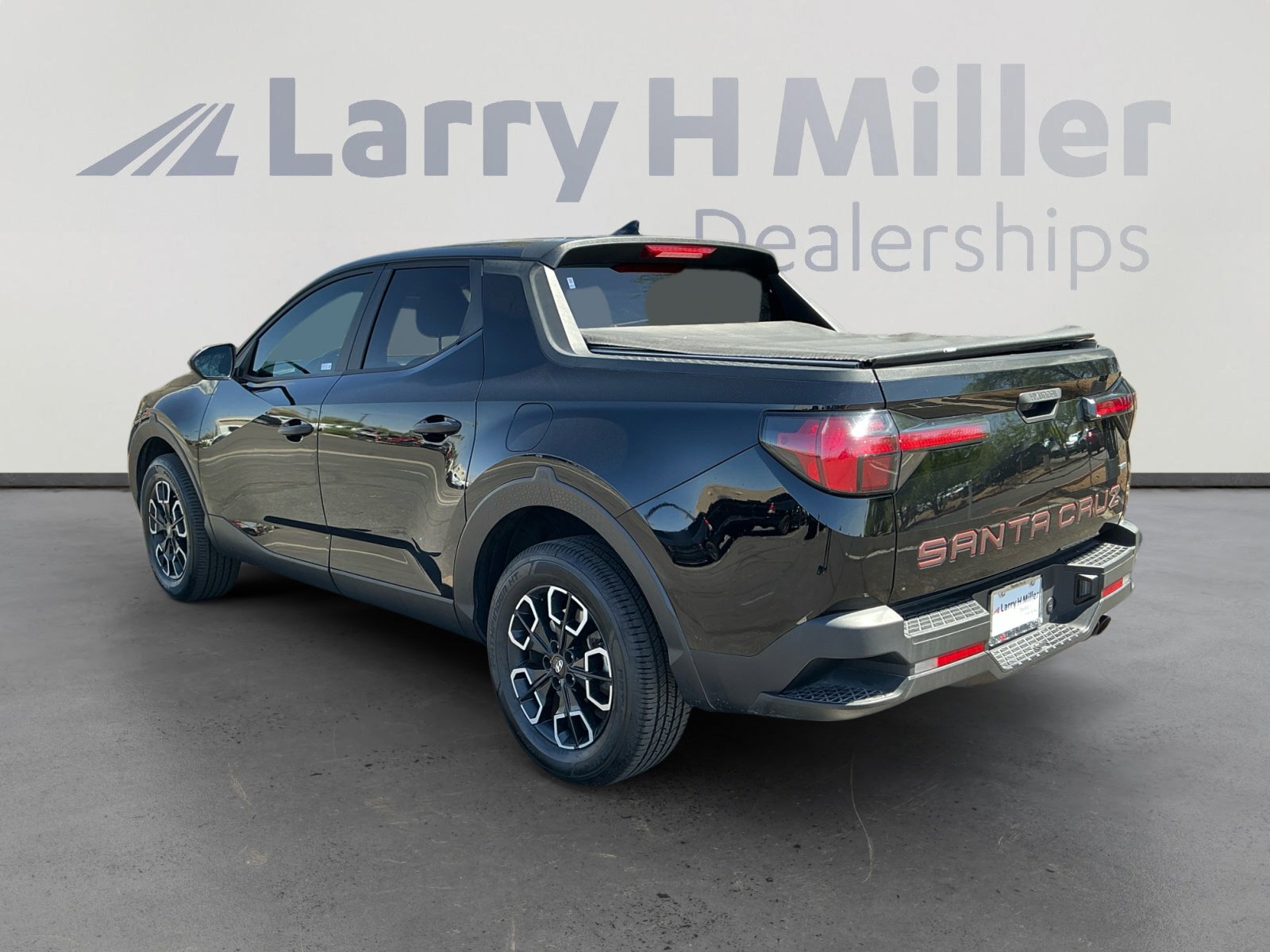 Used 2022 Hyundai Santa Cruz SE image 3