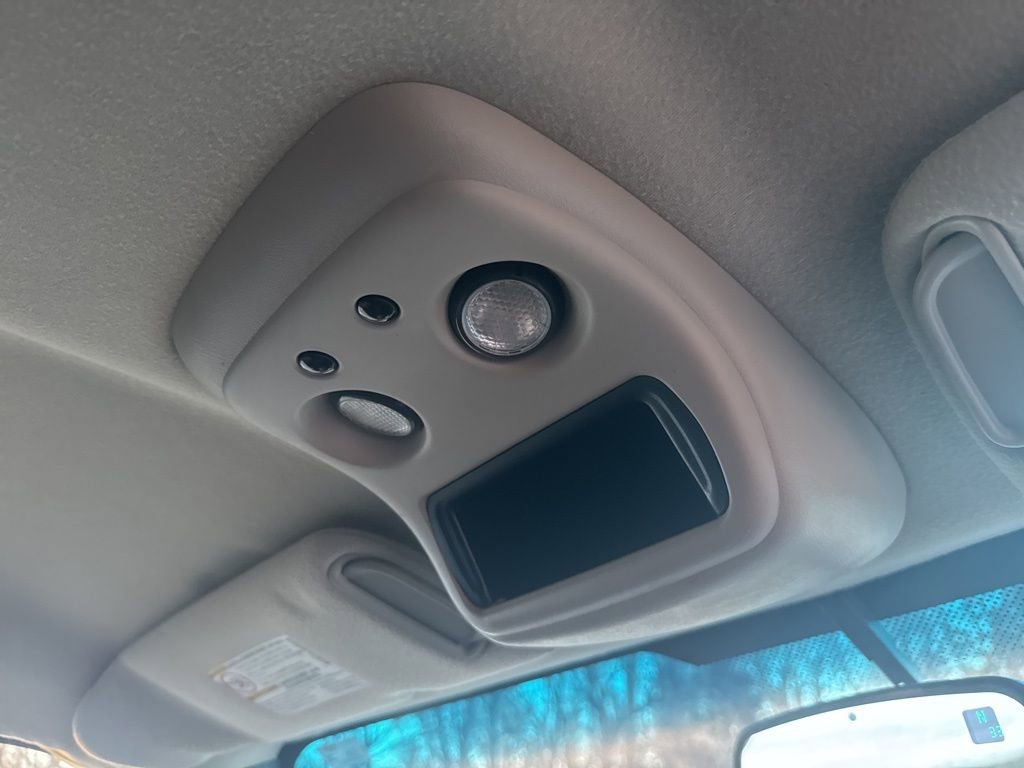 Used 2007 GMC Sierra 2500 SLE w/ Heavy-Duty Power Package image 31