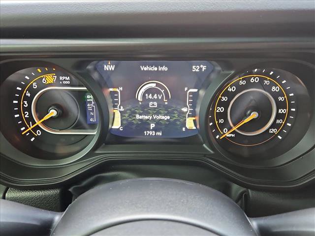 Used 2025 Jeep Wrangler Unlimited Rubicon 392 AWD/4WD image 11