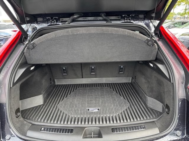 Used 2023 Cadillac XT4 Premium Luxury w/ Driver Assist Package AWD/4WD image 27