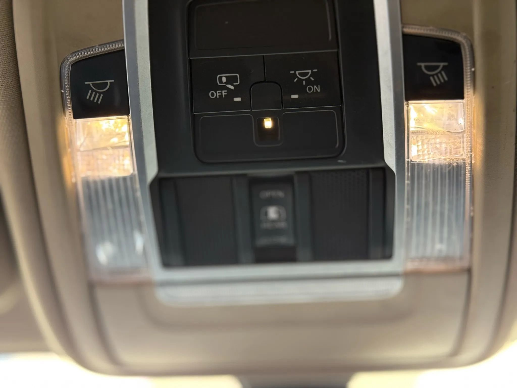 Used 2020 RAM 2500 Laramie image 19