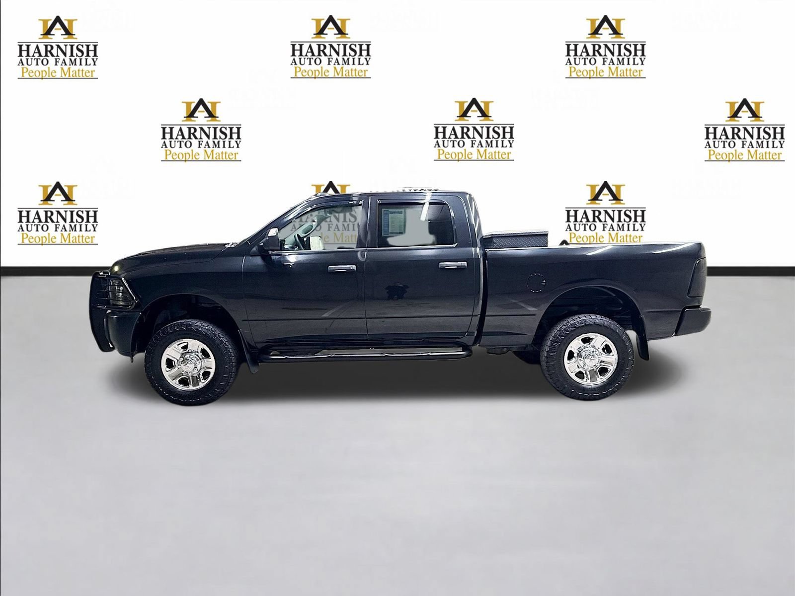 Used 2017 RAM 2500 Tradesman w/ Chrome Appearance Group AWD/4WD image 10