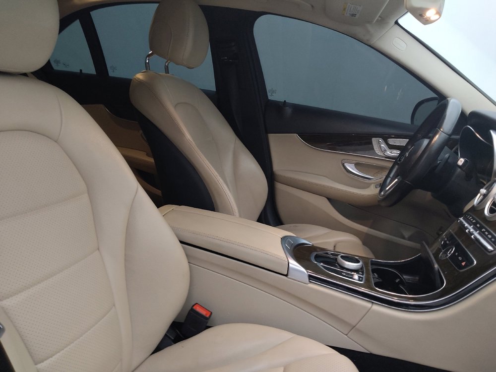 Used 2019 Mercedes-Benz C 300 Sedan image 21