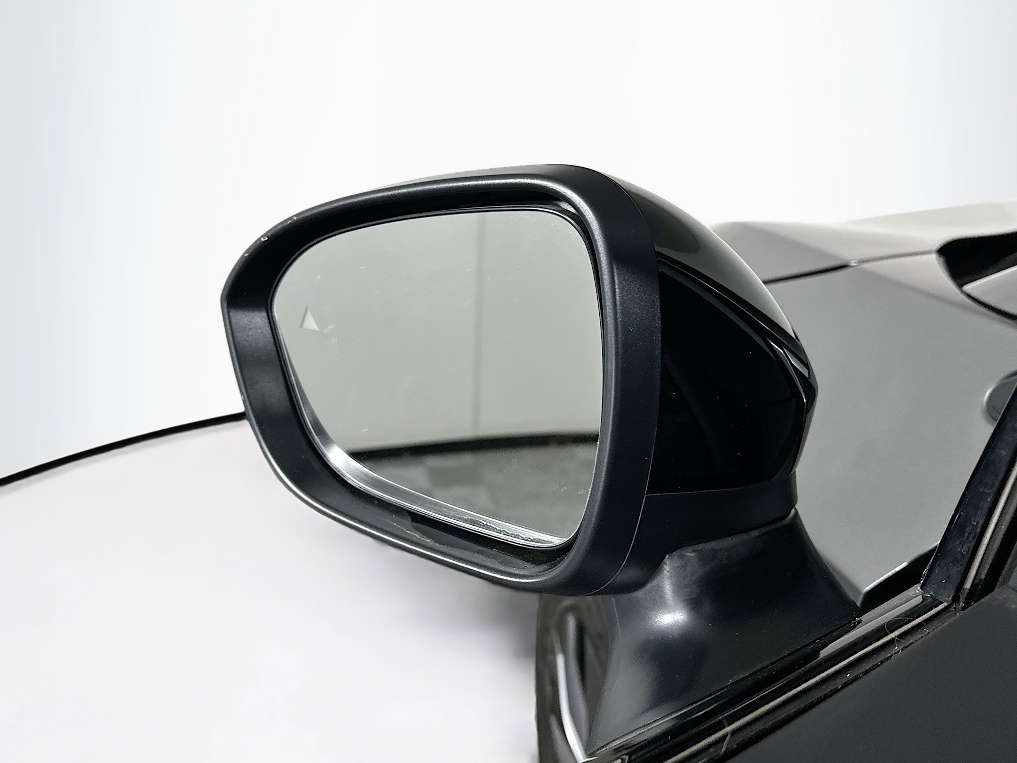 Used 2023 Nissan Ariya FWD image 16