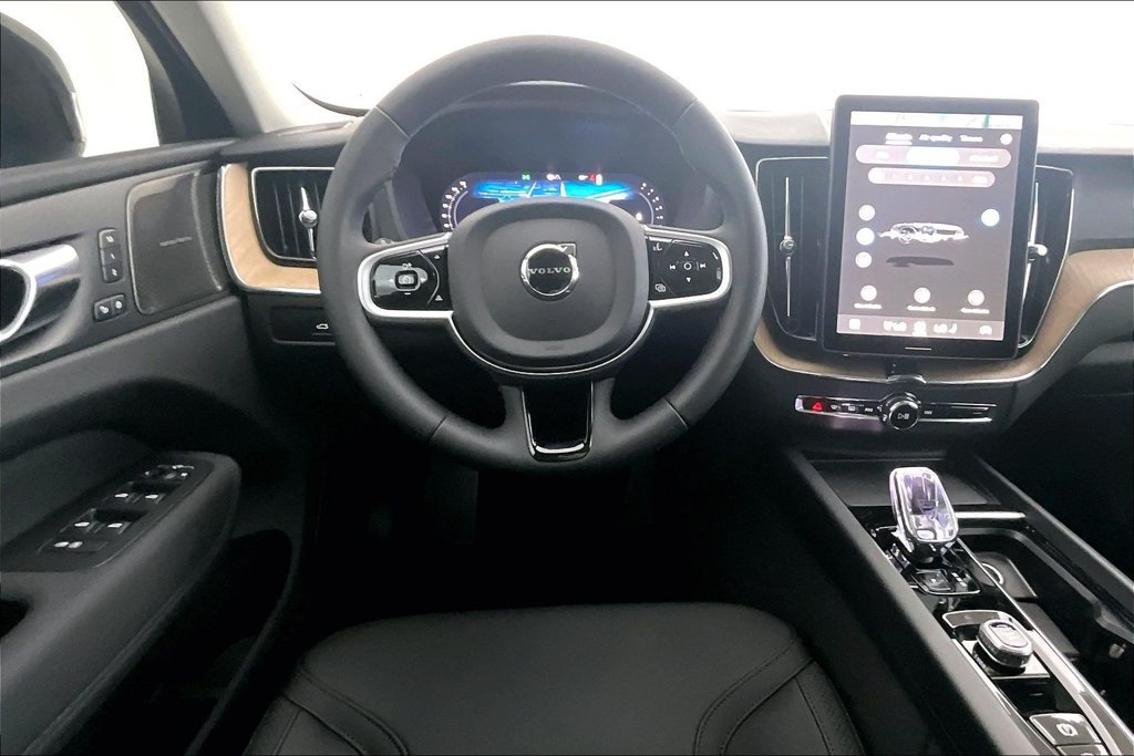 New 2026 Volvo XC60 B5 Plus w/ Climate Package AWD/4WD image 11