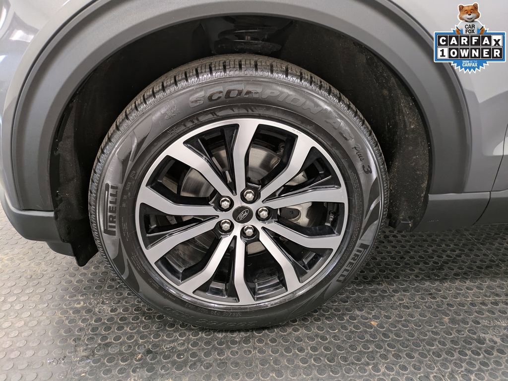 Used 2023 Ford Explorer ST-Line w/ Class IV Trailer Tow Package AWD/4WD image 8