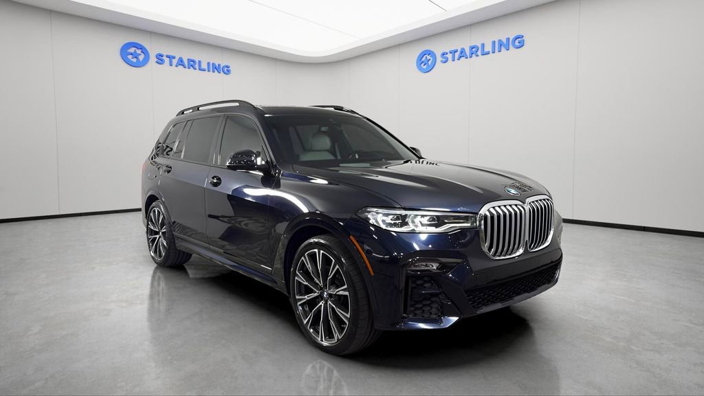 Used 2021 BMW X7 xDrive40i w/ M Sport Package AWD/4WD image 13
