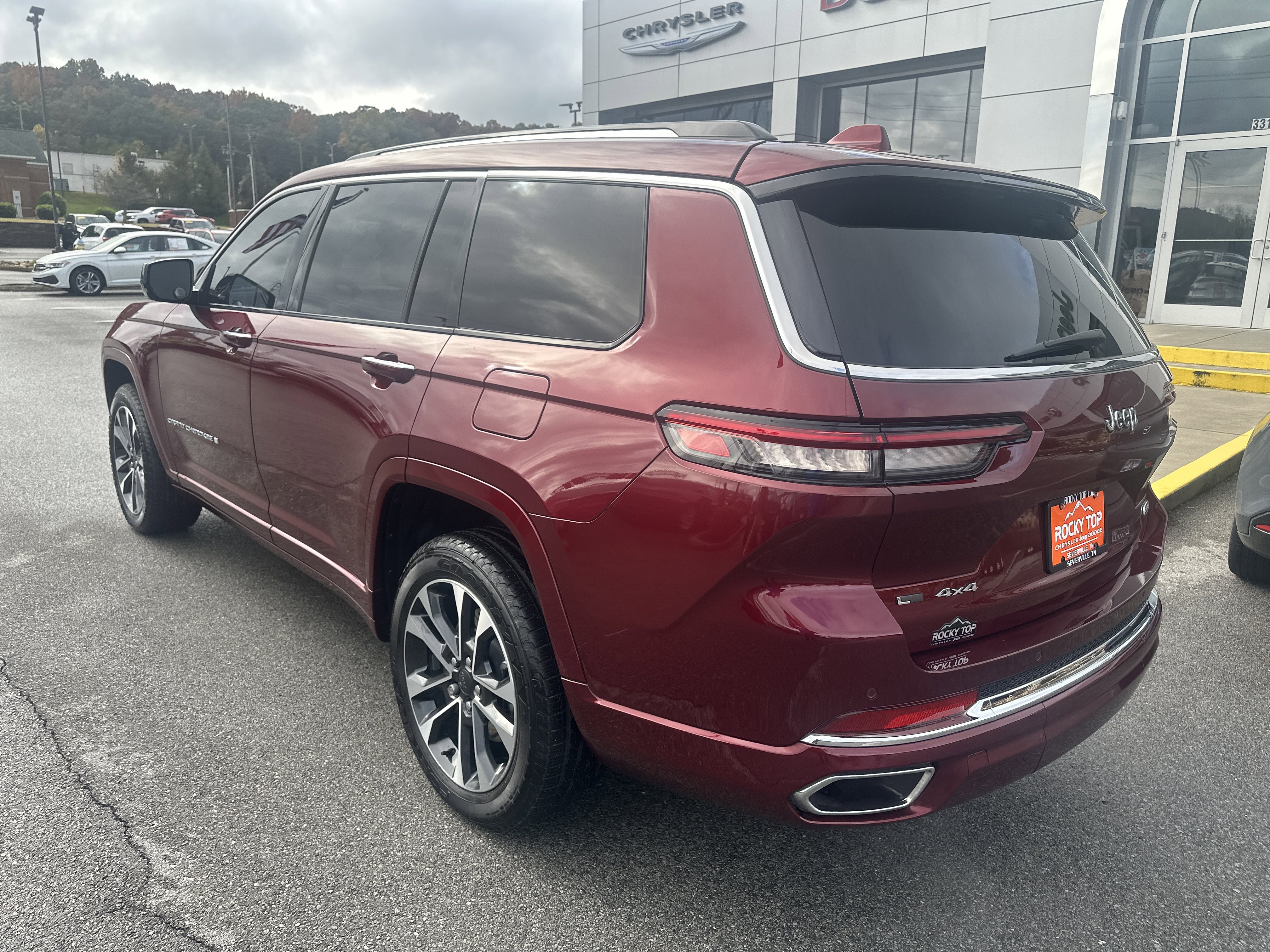 Used 2022 Jeep Grand Cherokee L Overland image 9