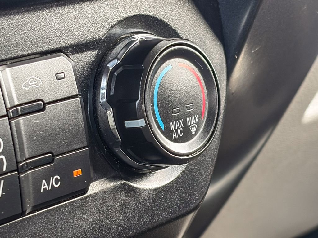 Used 2022 Ford F250 XLT image 36