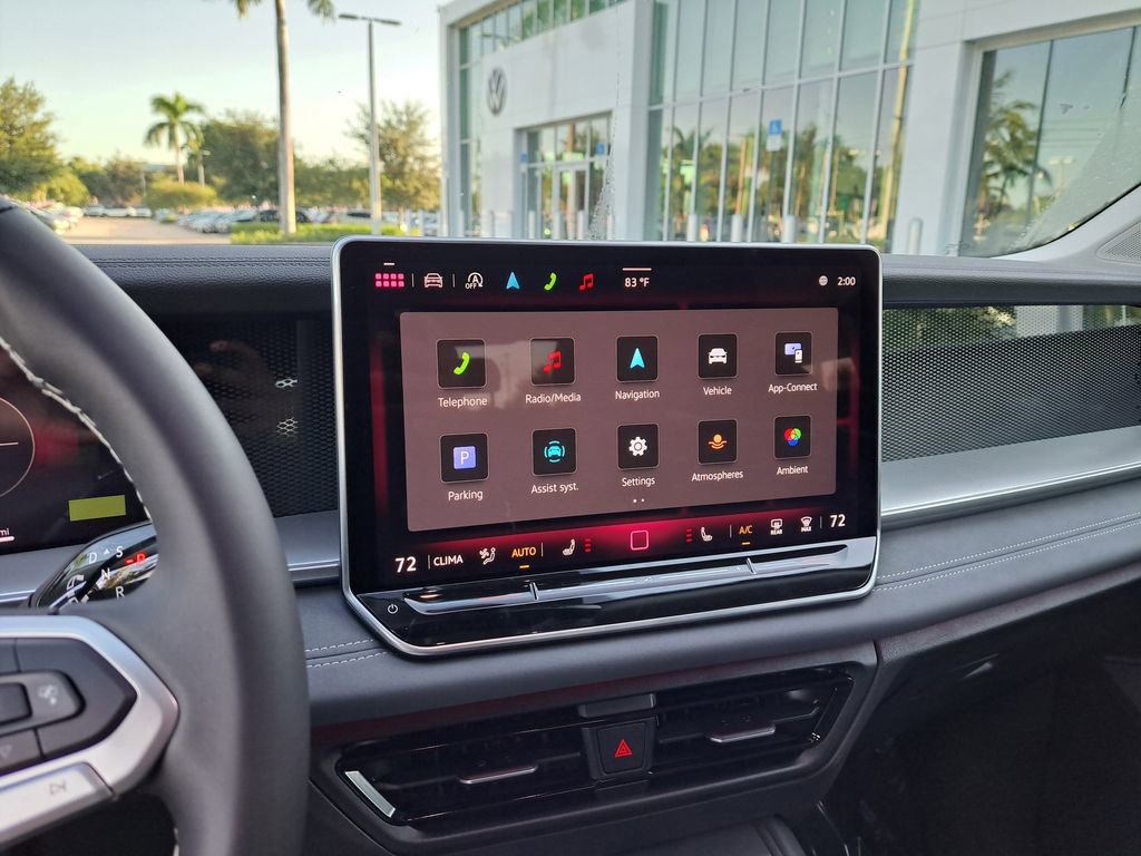 New 2026 Volkswagen Tiguan SE image 9