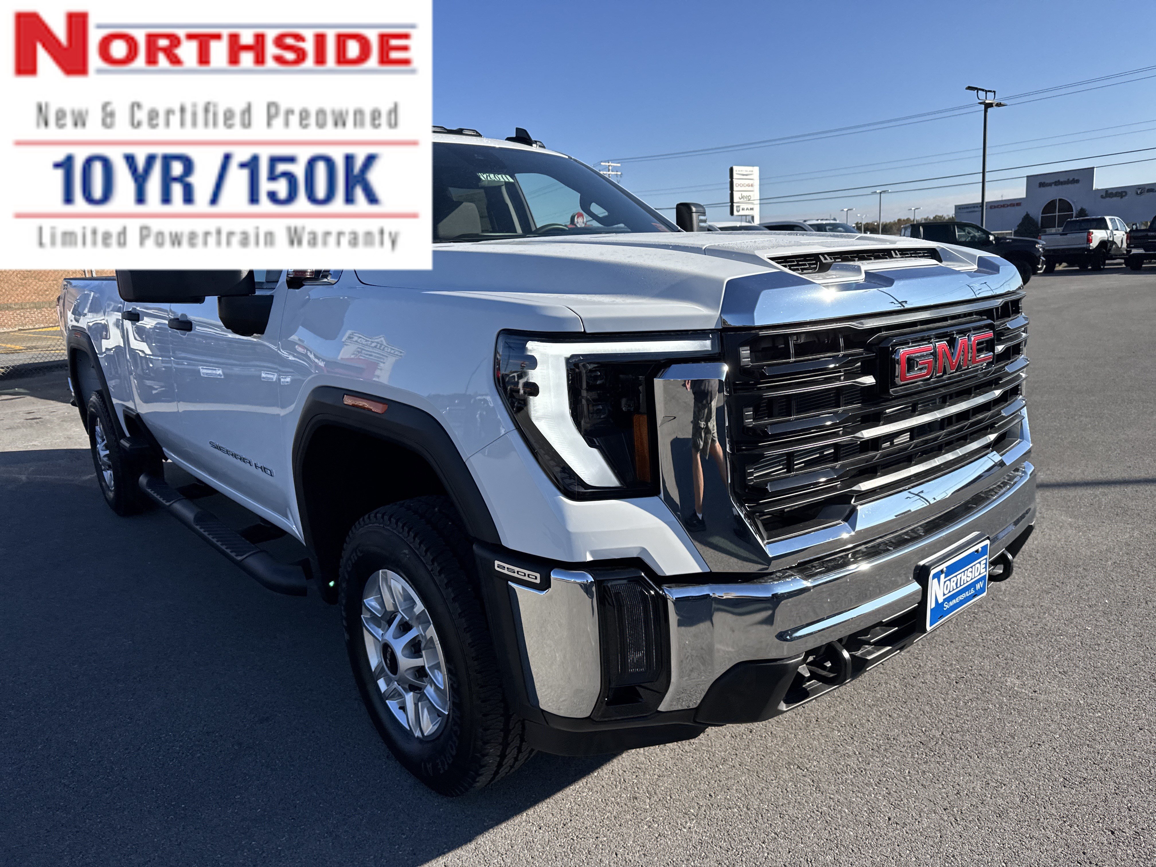 New 2026 GMC Sierra 2500 Pro AWD/4WD image 3