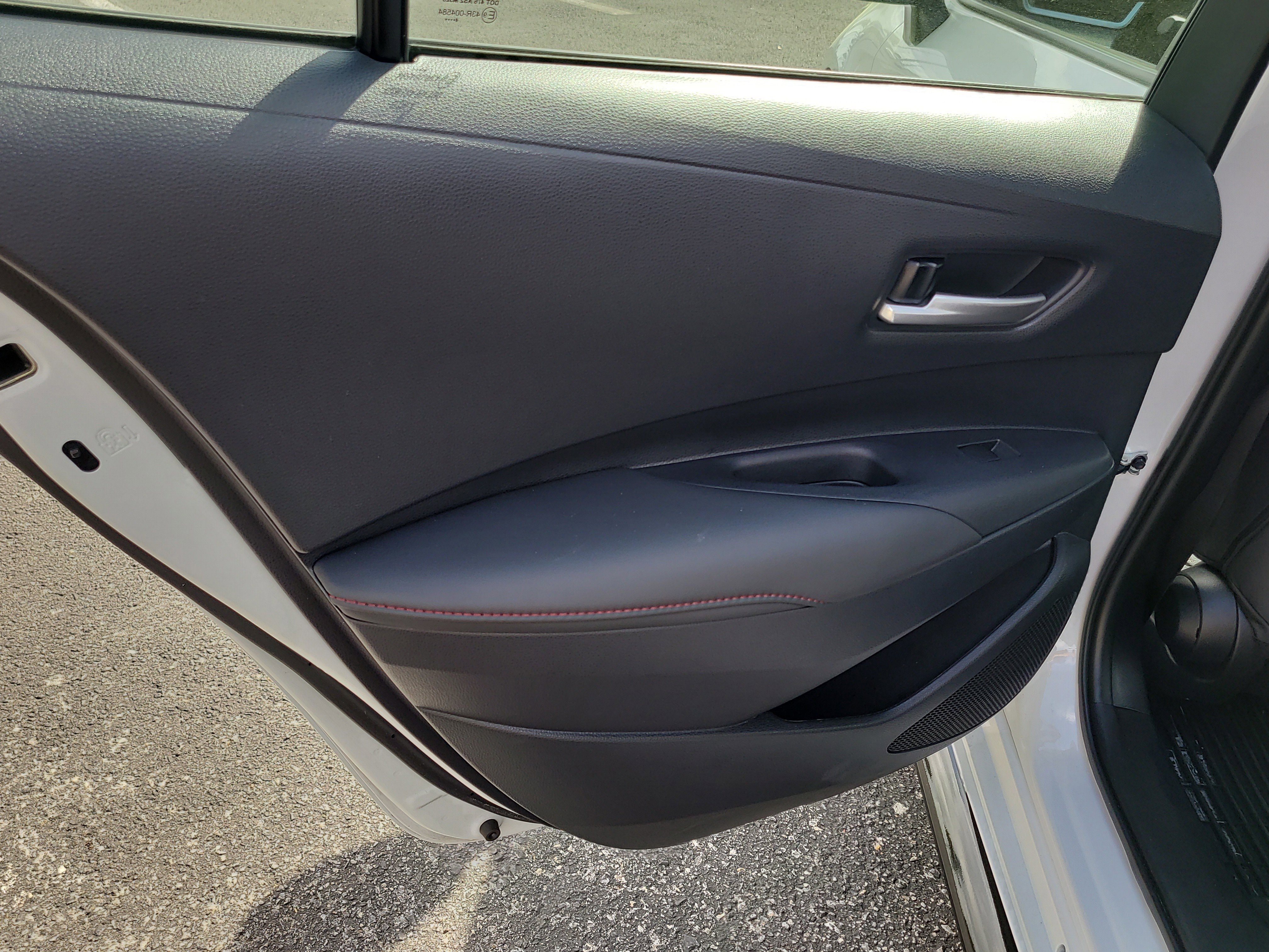 Certified 2025 Toyota Corolla SE image 11