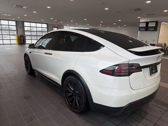 Used 2022 Tesla Model X image 2