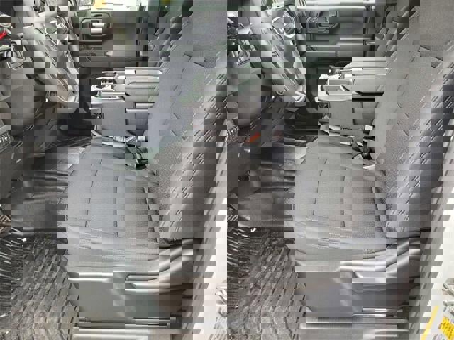 New 2026 GMC Sierra 2500 Pro w/ Convenience Package image 17