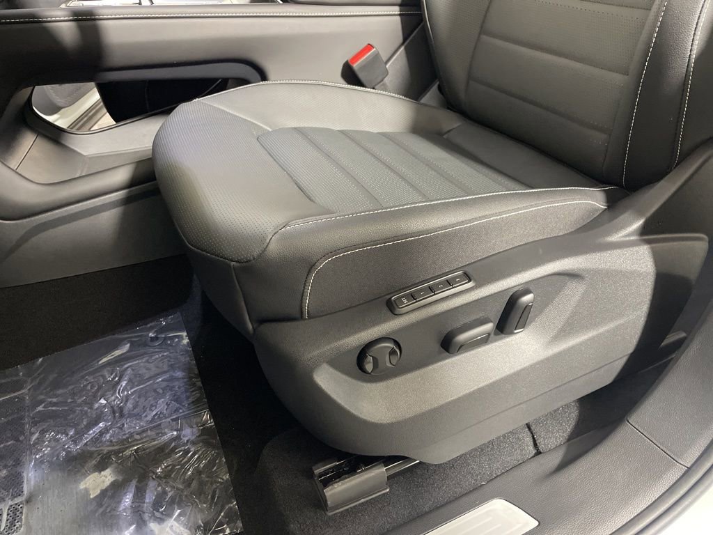 New 2026 Volkswagen Atlas SEL AWD/4WD image 11