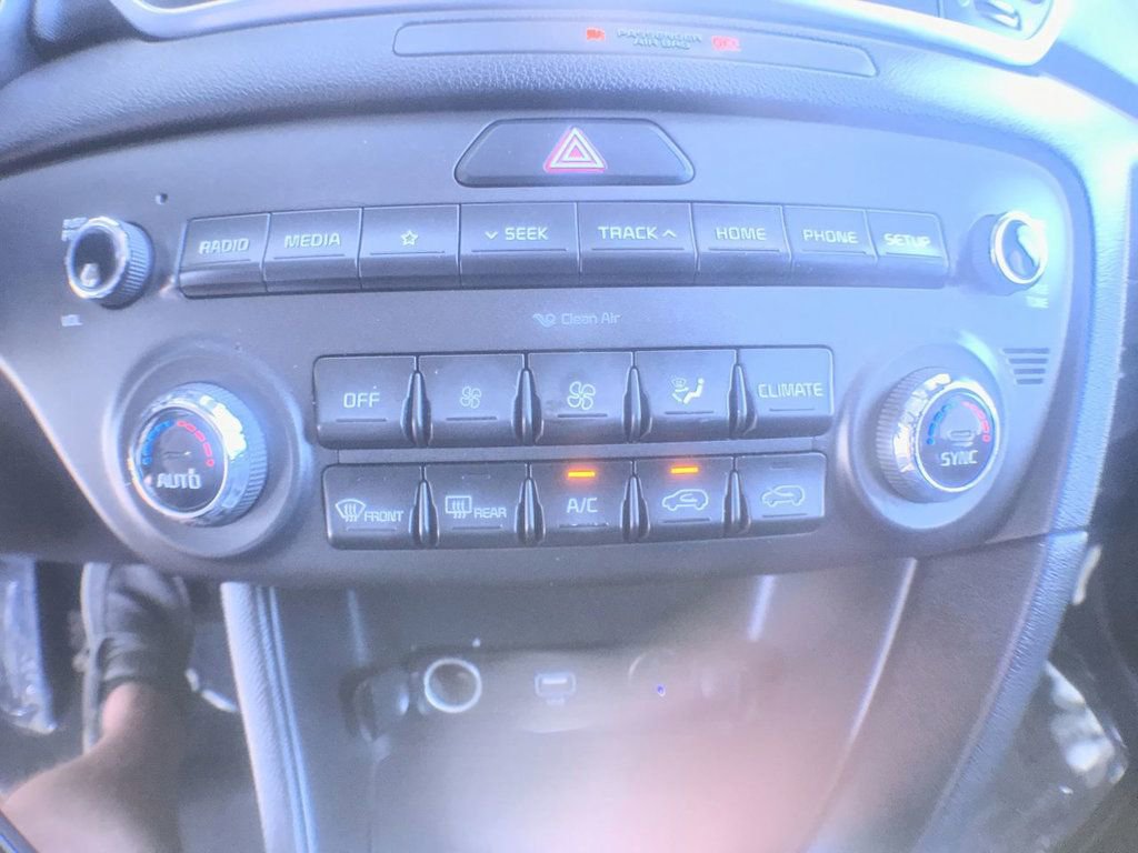 Used 2021 Kia Sportage LX w/ LX Fwd Popular Package image 19