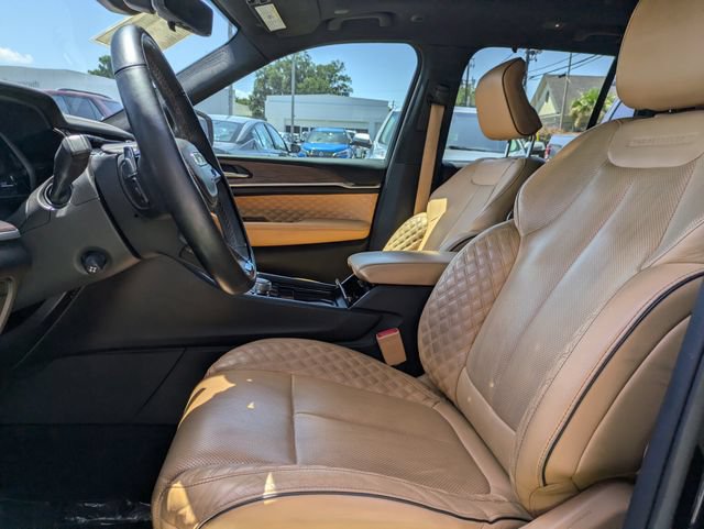 Used 2023 Jeep Grand Cherokee Summit w/ Advanced Protech Group IV AWD/4WD image 24