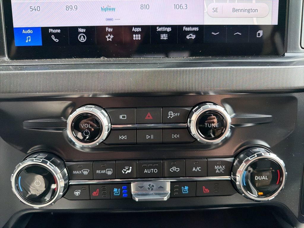 New 2026 Ford F250 Platinum w/ FX4 Off-Road Package image 30