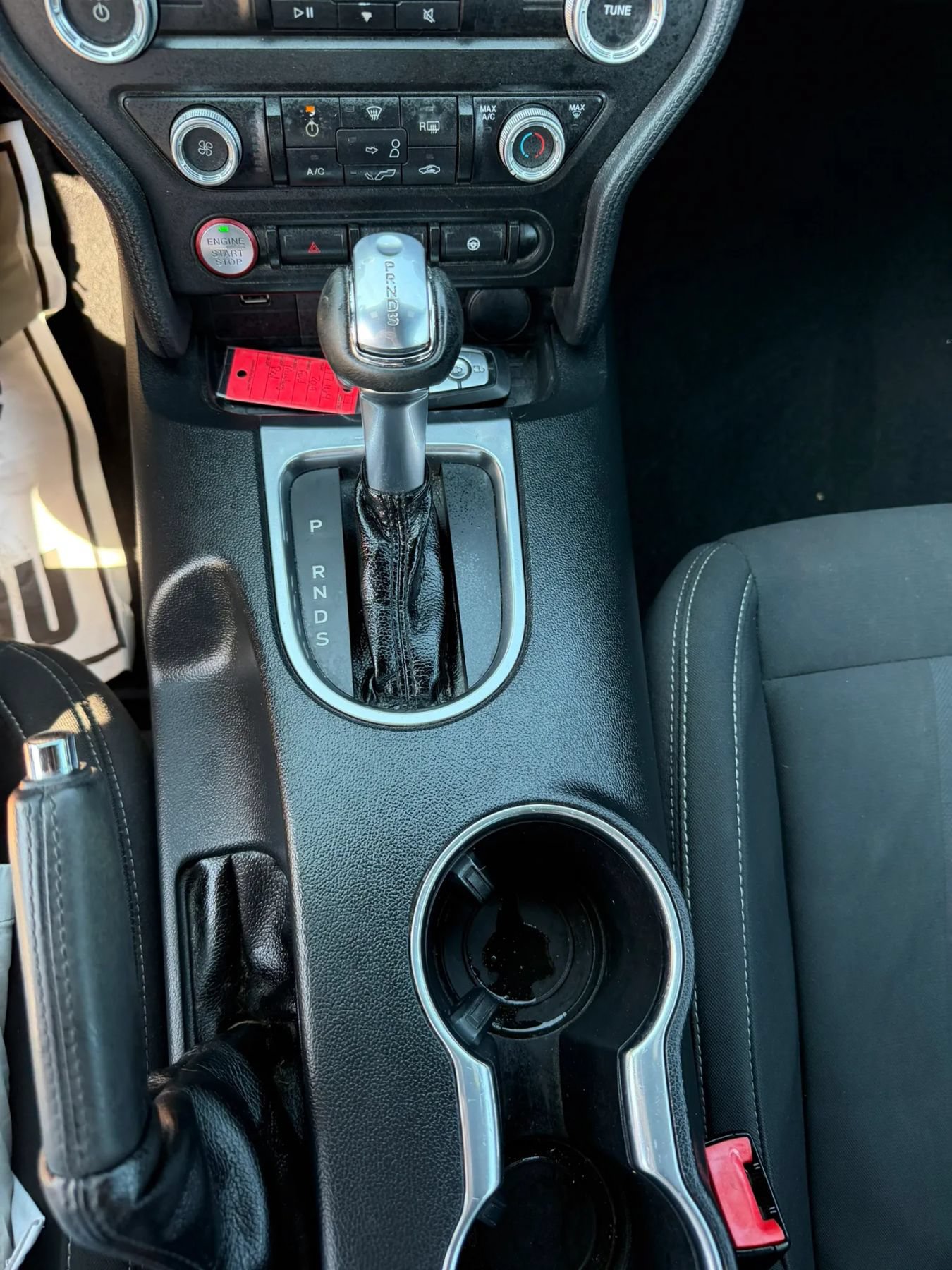 Used 2019 Ford Mustang Convertible RWD image 14