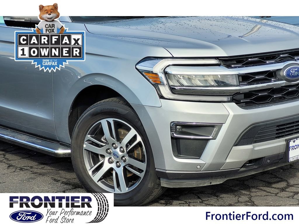 Used 2023 Ford Expedition Max Limited image 4