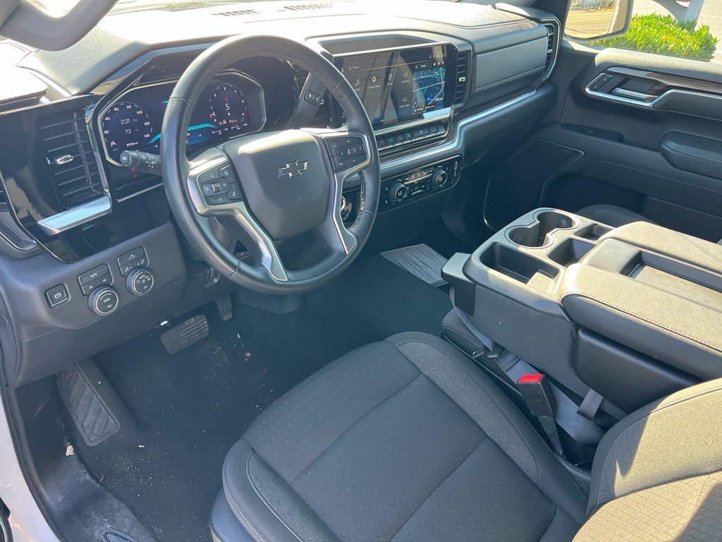 Used 2026 Chevrolet Silverado 1500 RST AWD/4WD image 13