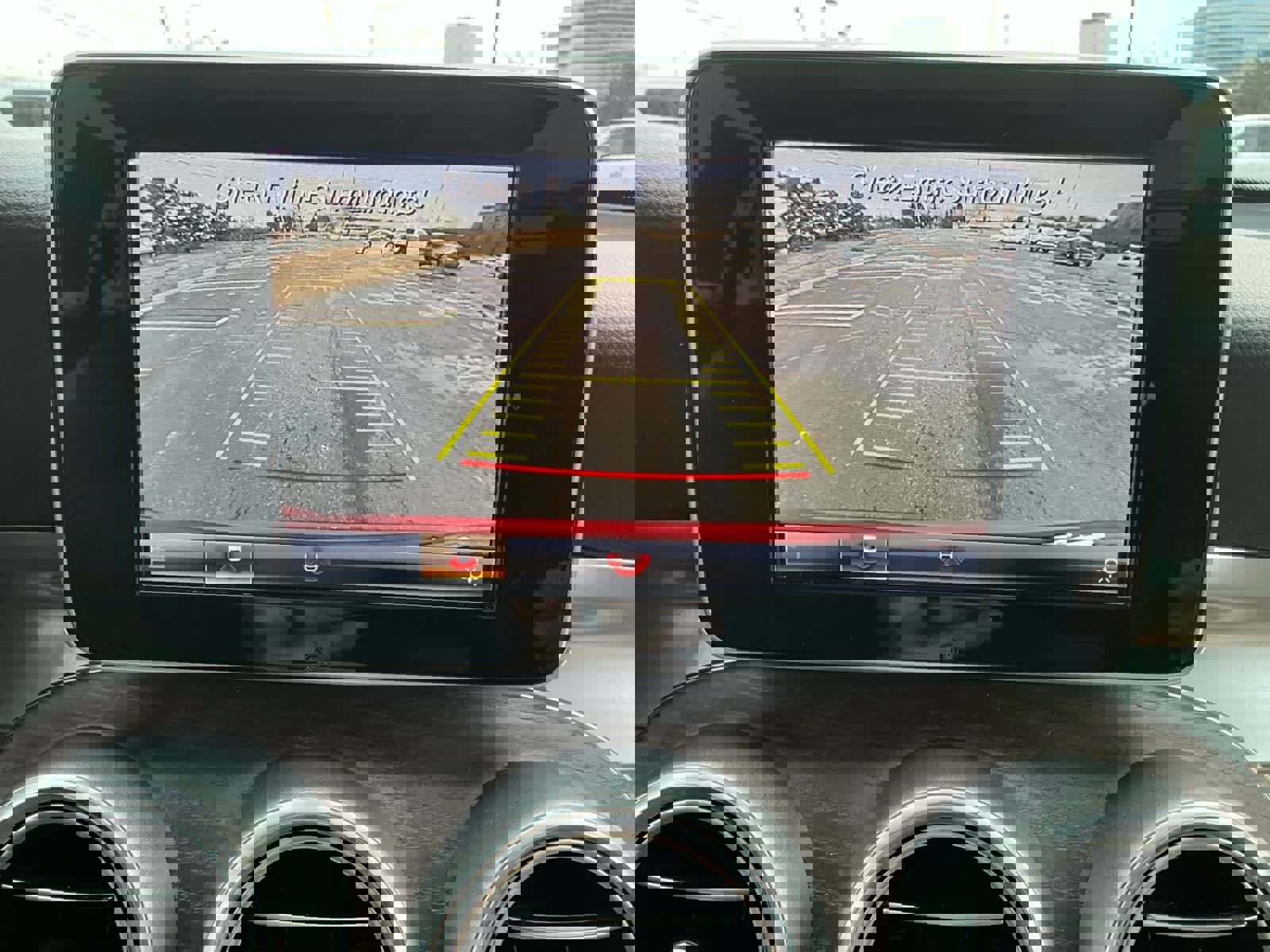 Used 2019 Mercedes-Benz GLC 350e 4MATIC image 21