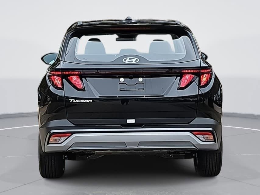 New 2026 Hyundai Tucson SE image 6