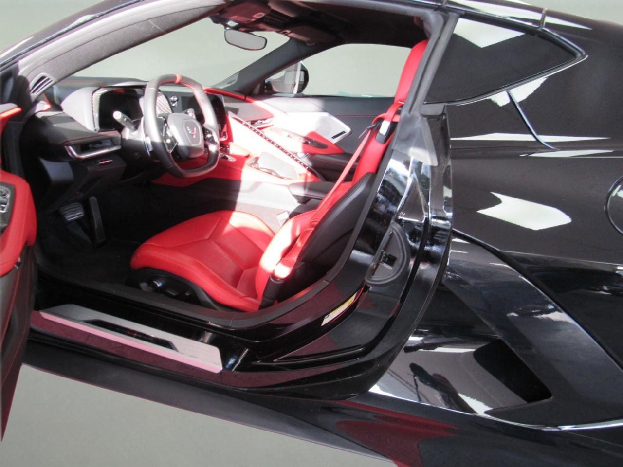 Used 2022 Chevrolet Corvette Stingray Preferred Cpe w/ Z51 Performance Package image 11