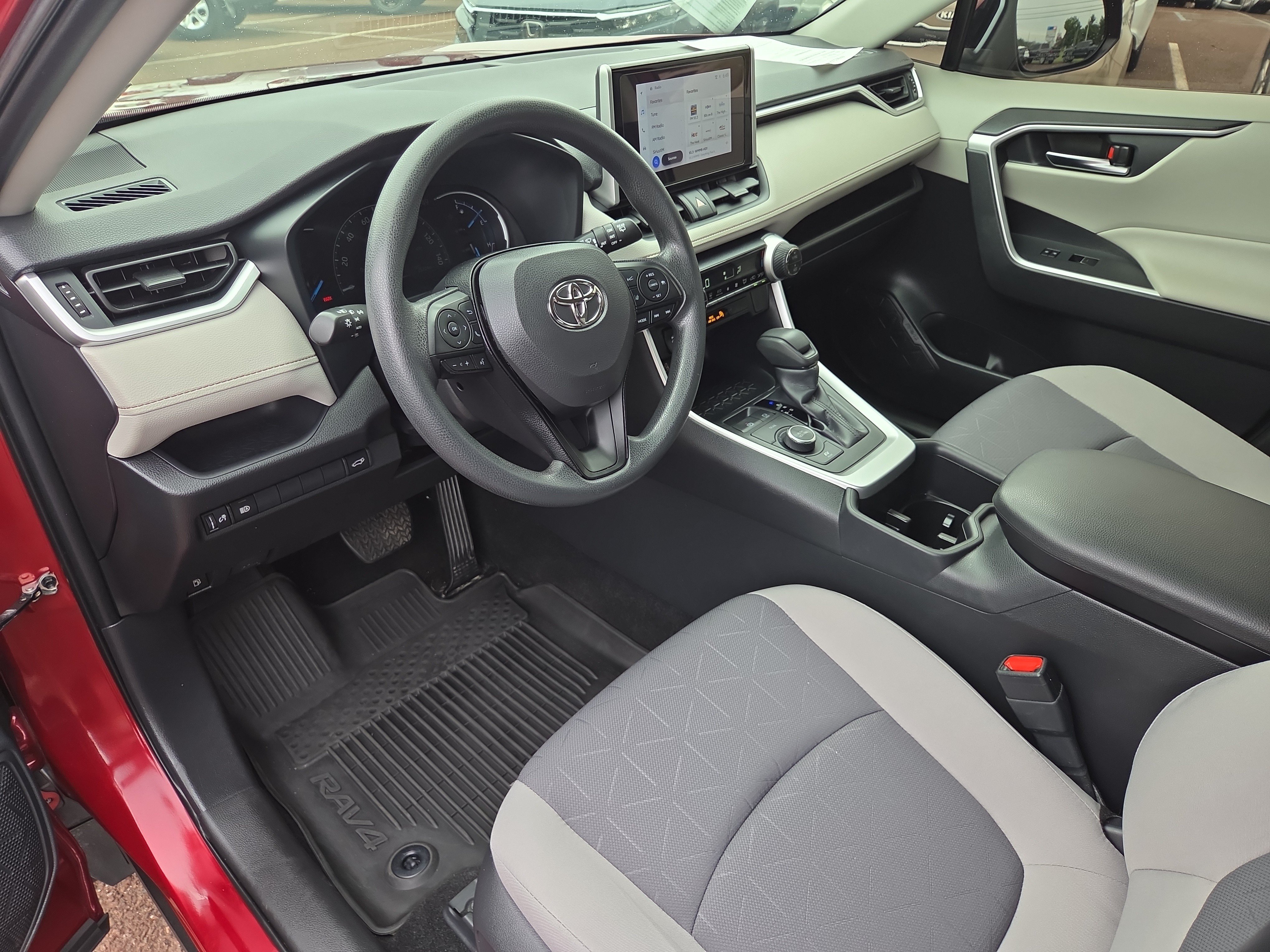 Certified 2023 Toyota RAV4 XLE w/ Convenience Package AWD/4WD image 15