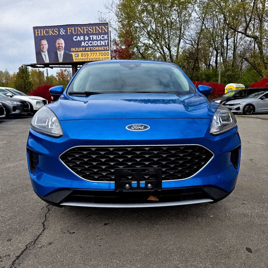 Used 2020 Ford Escape SE image 28