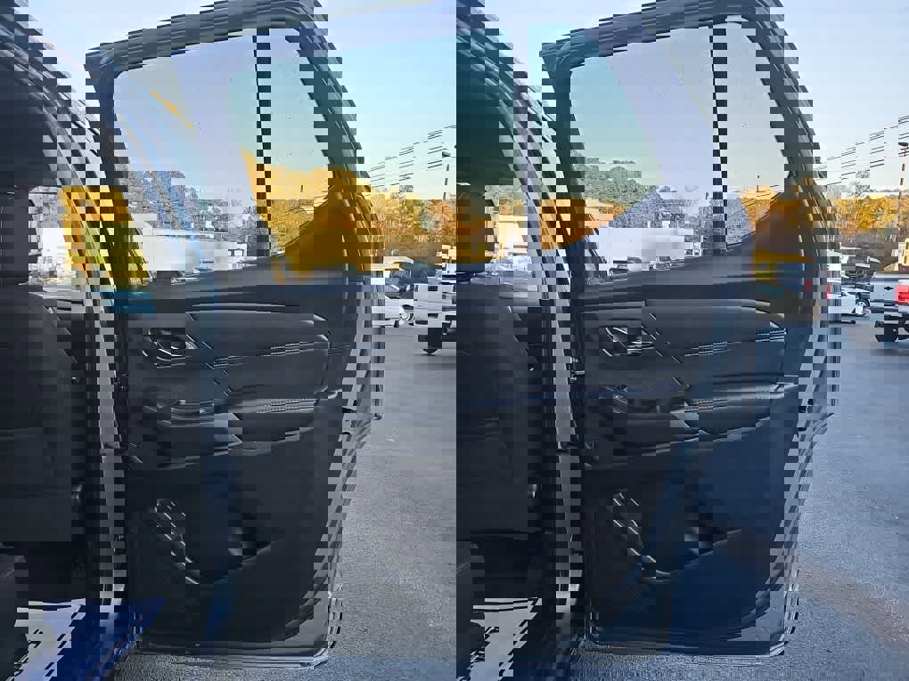 Used 2019 Chevrolet Traverse LS image 27