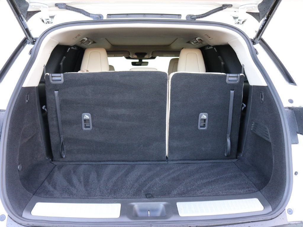 Used 2023 INFINITI QX60 Luxe AWD/4WD image 36