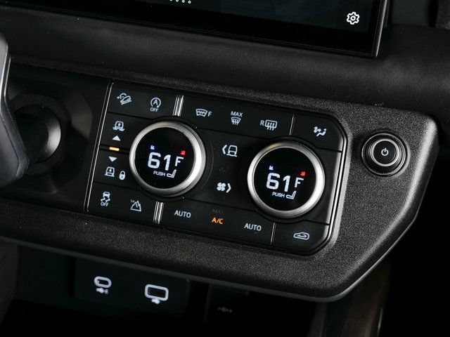 Used 2024 Land Rover Defender 130 X AWD/4WD image 15