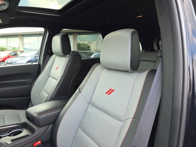 Used 2024 Dodge Durango GT image 13