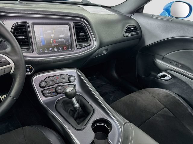 Used 2016 Dodge Challenger R/T Scat Pack w/ Leather Interior Group RWD image 23