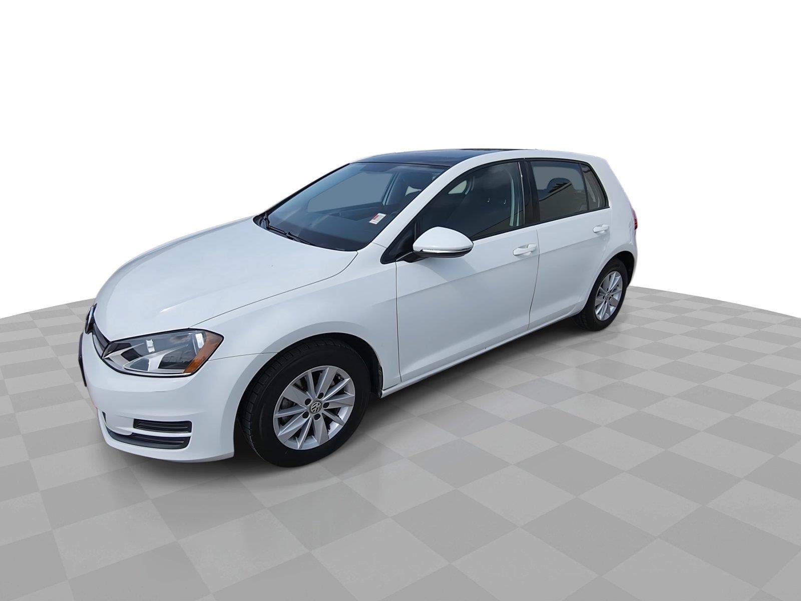 Used 2016 Volkswagen Golf S FWD image 4
