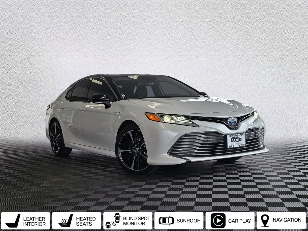 Used 2020 Toyota Camry XLE w/ Driver Assist Package FWD image 1