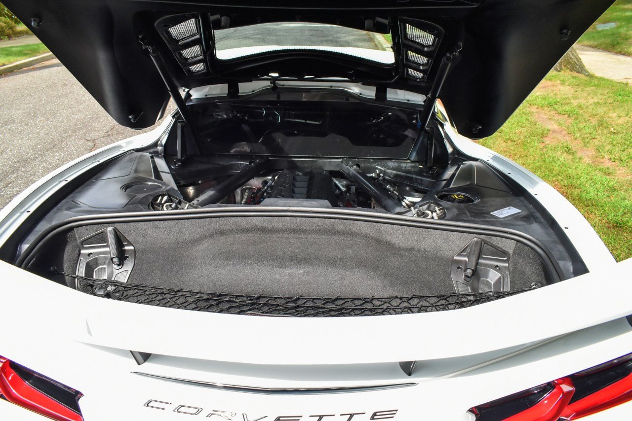 Used 2025 Chevrolet Corvette Stingray Coupe w/ Battery Protection Package RWD image 34
