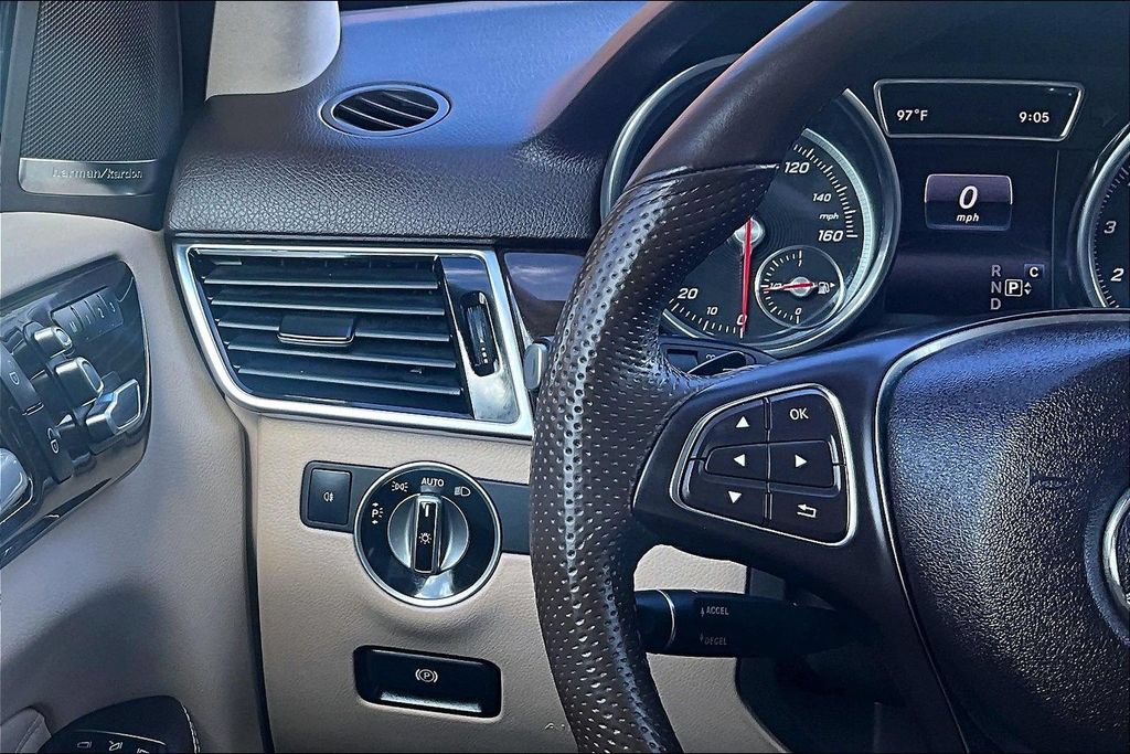 Used 2018 Mercedes-Benz GLE 350 image 26