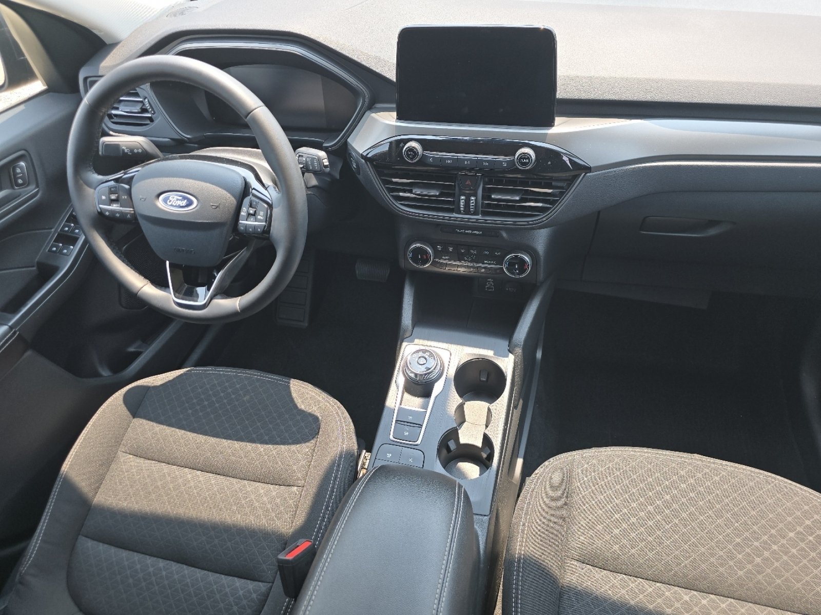 Used 2024 Ford Escape Active w/ Cold Weather Package FWD image 20