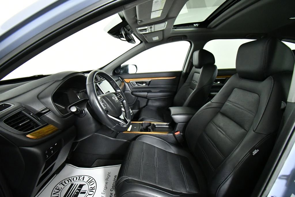Used 2022 Honda CR-V Touring image 5