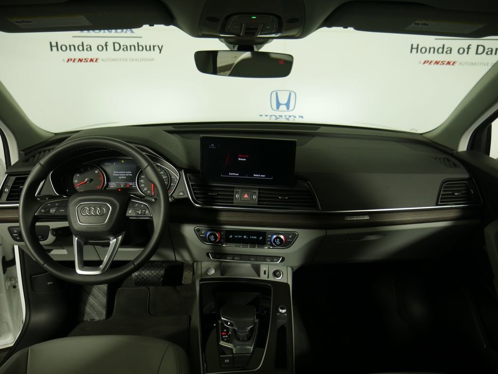 Used 2021 Audi Q5 2.0T Premium w/ Convenience Package image 11