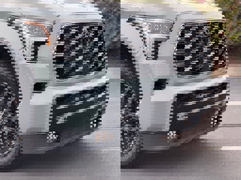 Used 2026 Toyota Sequoia Platinum image 6