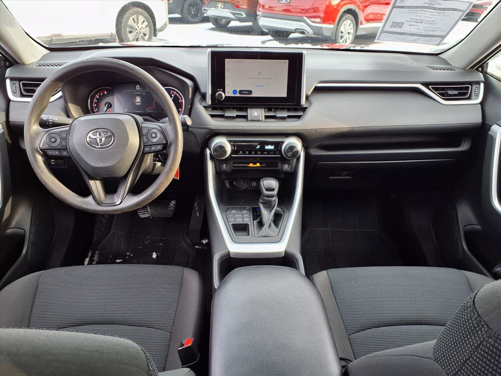 Used 2023 Toyota RAV4 LE image 5